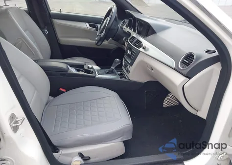 2014 Mercedes-Benz C 250 Luxury/Sport from USA, damaged, VIN WDDGF4HBXEA930750